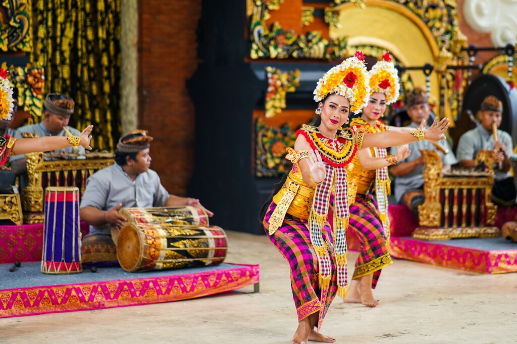 Bali travel guide: Traditional Balinese dance with graceful movements and distinctive costumes